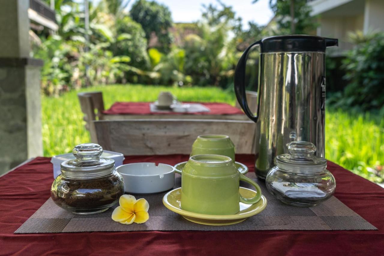 Adi Santia Bungalows Ubud Kültér fotó